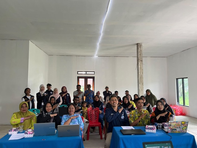 Tim Patriot ITB Perkuat Aksesibilitas dan Tata Kelola Layanan Kesehatan di Kampung Bumi Sahaja